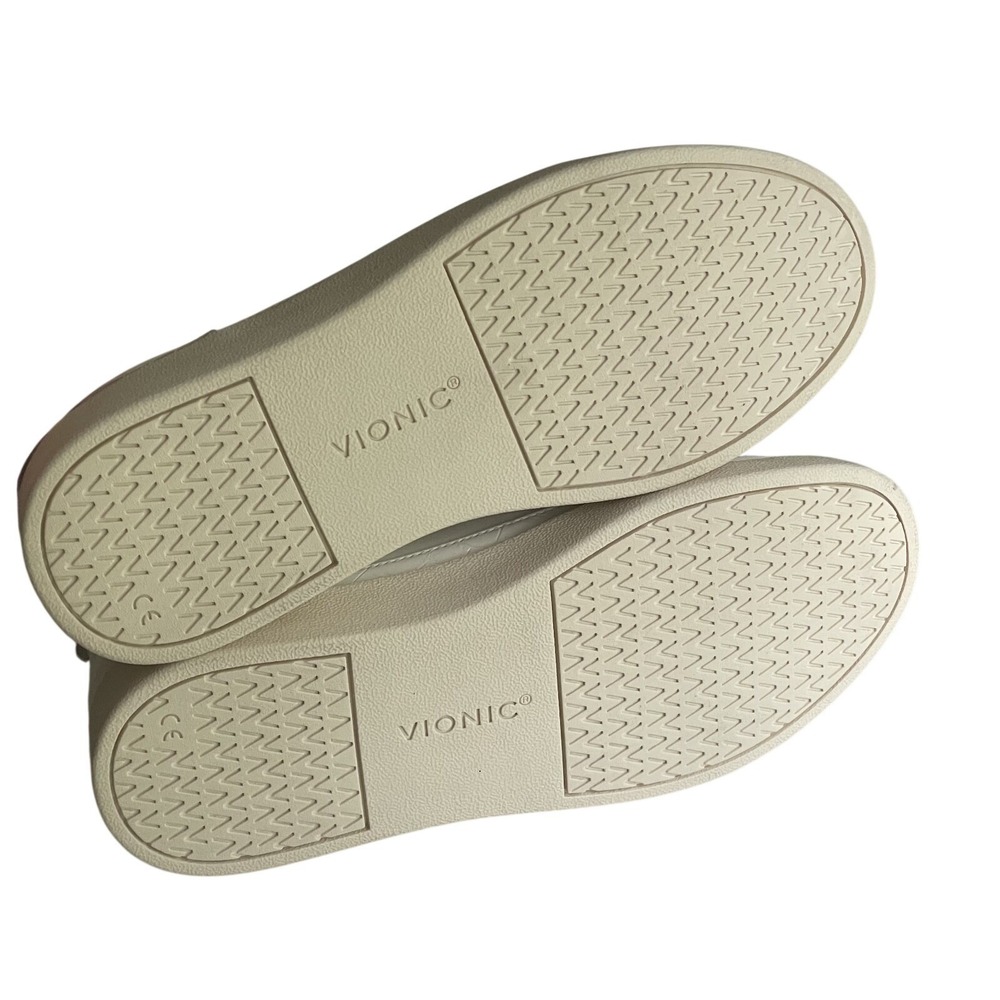 Vionic Winny White Croc Embossed Lace Up Sneakers Wide 9 - Picture 3 of 10